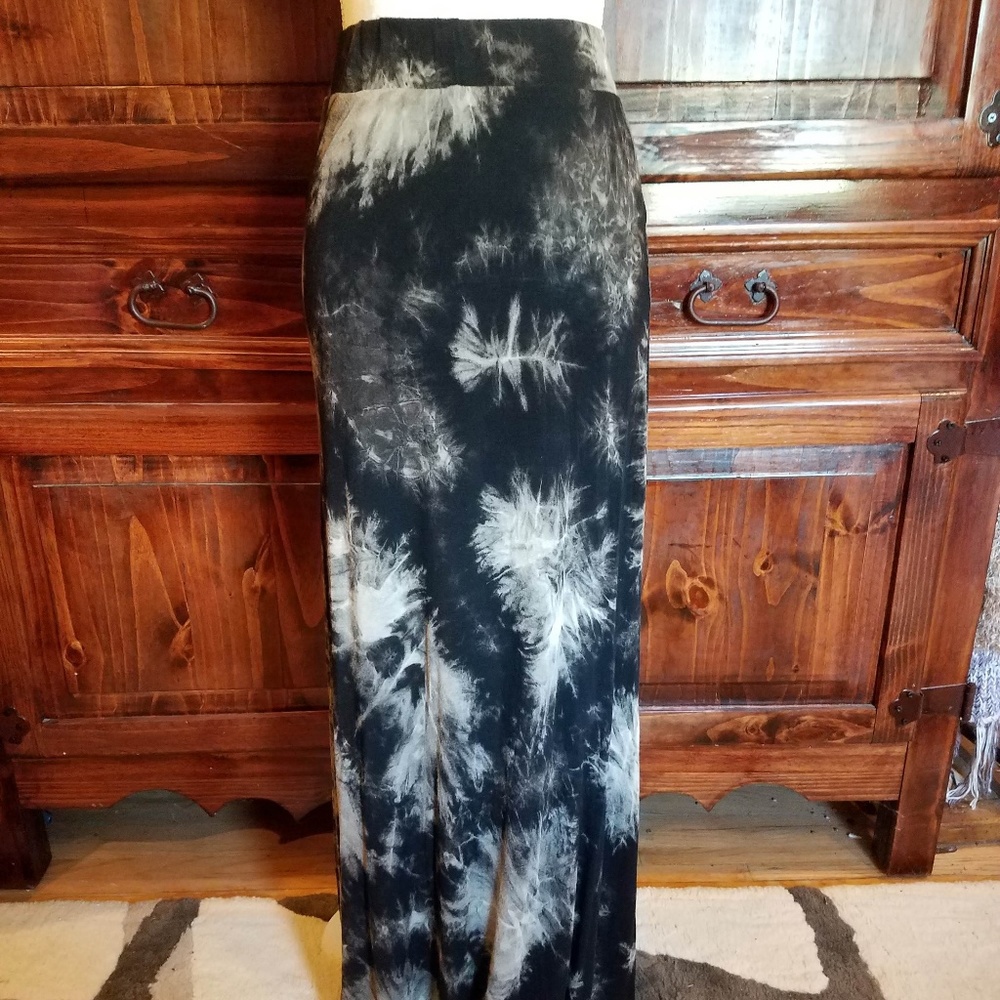 Haute Monde Maxi Skirt